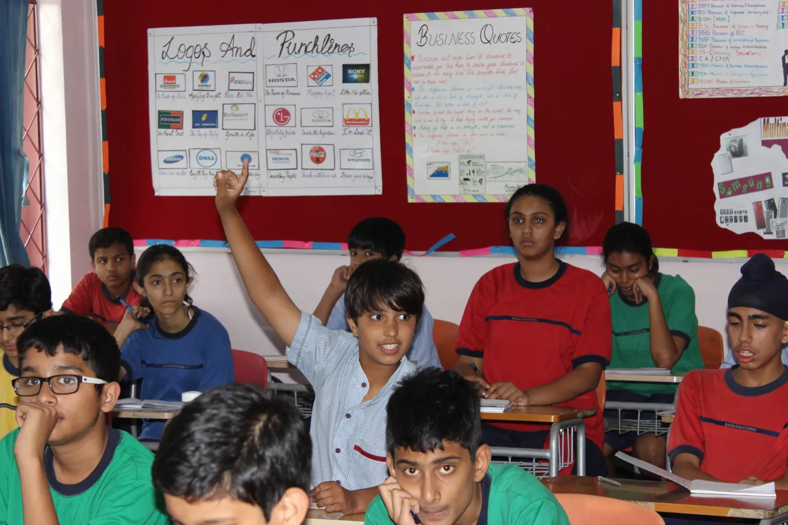 A student raising his hand during a Brainwiz workshop